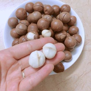 Hạt Macca Nứt Tự Nhiên