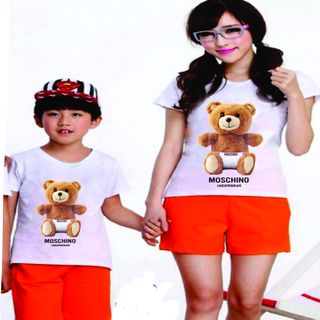 Xưởng sĩ áo đôi . Áo cặp