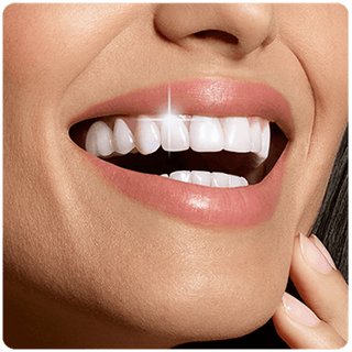 KEM ĐÁNH RĂNG CREST 3D WHITE ADVANCED WHITENING 170G