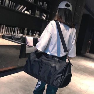 Túi du lịch có ngăn để giày