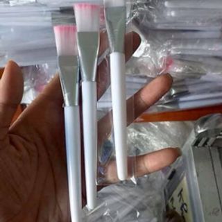 CỌ QUÉT MẶT NẠ