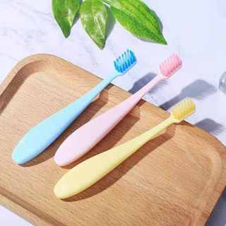 BÀN CHẢI ĐÁNH RĂNG CHO BÉ