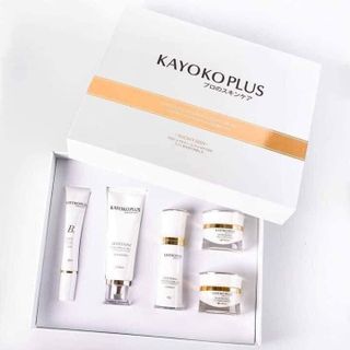 Bộ mỹ phẩm kayoko plus