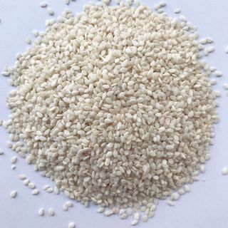 Hạt mè trắng tách vỏ/bóc vỏ