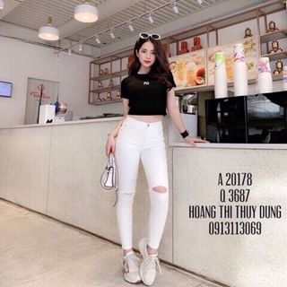 Áo croptop thêu NN