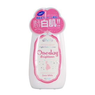 Kem Dưỡng Trắng Da One Day Brightener 120ml giá sỉ