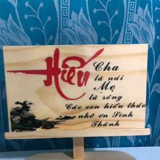 Kệ điện thoại bằng gỗ