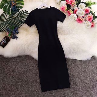 Váy body thun gân tay ngắn cổ tròn
