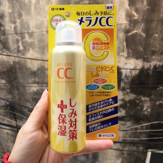 Xịt khoáng CC Melano Vitamin White Mist 100g