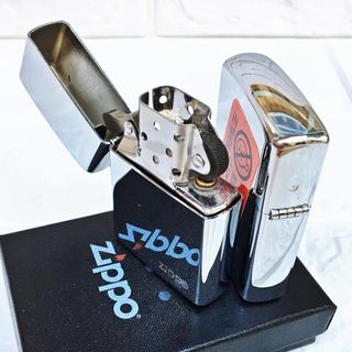 Bật Lửa ZIPPO Mỹ, Bật Lửa ZIPPO USA Trơn Bóng Bạc Có Tem Đỏ