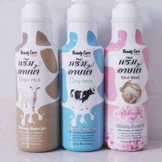 Sữa Tắm Trắng Da Con Bò Beauty Care Thái Lan 1200ml ( ) 
1 chai to đùng 1200ml