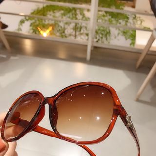 MẮT KÍNH 8002