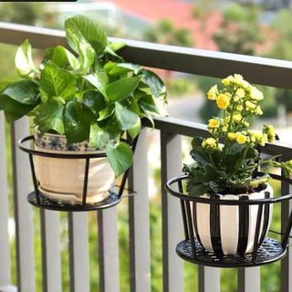 Giỏ treo hoa ban công giá rẻ nhất thị trường