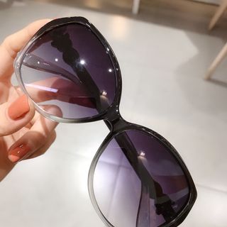 MẮT KÍNH 8001
