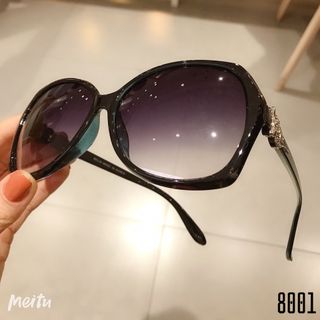 MẮT KÍNH 8001