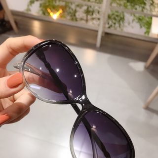 MẮT KÍNH 8005