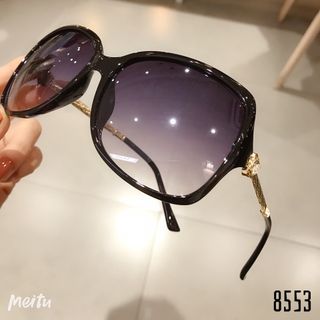 MẮT KÍNH 8553