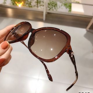 MẮT KÍNH 2045