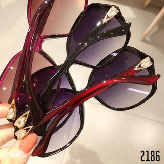 MẮT KÍNH 2186