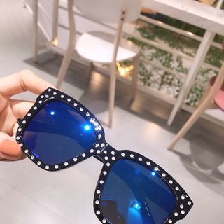 MẮT KÍNH 2240