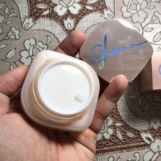 Kem lót dưỡng ẩm Glow Skin Balm Hàn Quốc
