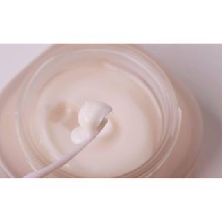 Kem lót dưỡng ẩm Glow Skin Balm Hàn Quốc