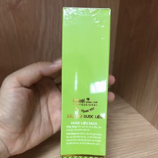 Dầu gội dược liệu giảm rụng tóc Thebol