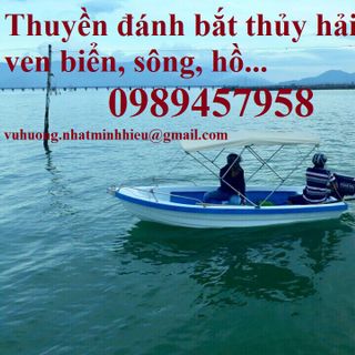 Thuyền composite cho 3-4 người tại Sài Gòn