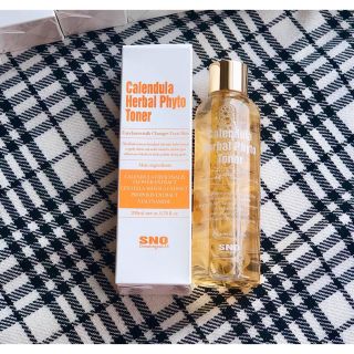 Nước hoa cúc SNO Calendula Herbal Phyto 200ml