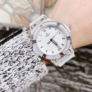 HUBLOTT NỮ TRẮNG DÂY CAO SU VỎ TRẮNG
