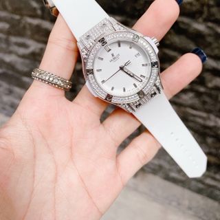HUBLOTT NỮ TRẮNG DÂY CAO SU VỎ TRẮNG