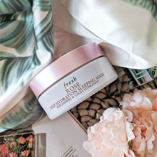 Mặt nạ ngủ 2 ngăn Fresh Rose 70ml