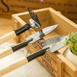 Bộ dụng cụ làm vườn