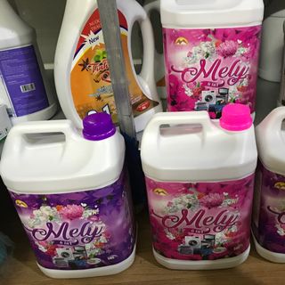 Nước giặt mely 5 lit