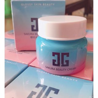 kem trị nám Sakura loại bỏ các sắc tố đen