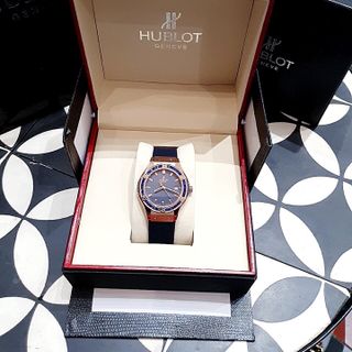 ĐỒNG HỒ HUBLOT NIỀN ĐÁ MÀU - XANH CÔ BAN