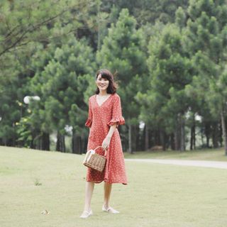 Túi xách mây, giỏ mây hình thang