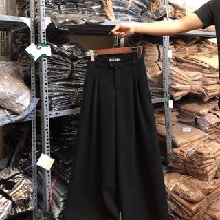 Quần ống rộng 102cm nhé các bạn