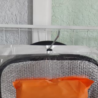 Tấm che nắng kính lái ô tô