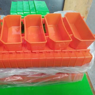 Máng ăn chim chim gà loại 20 cm