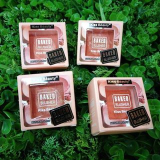Má hồng bắt sáng Baked Kiss Beauty hộp vuông