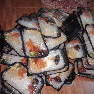 Tuyển sỉ bánh tráng trộn