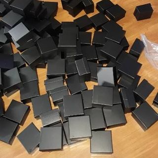 Hộp đựng đồng hồ