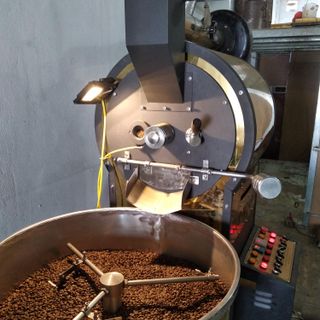 Cung cấp cà phê rang xay sỉ.