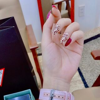 CHUYÊN SỈ SLL ĐỒNG HỒ CAO CẤP HIỆU GUEES NỮ