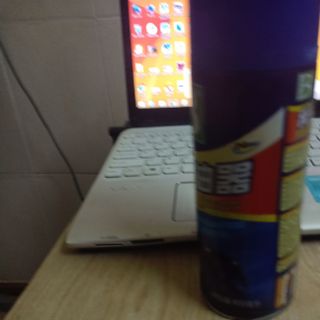 Chai vệ sinh bình xăng bony