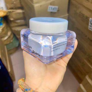 Kem dưỡng trắng V7 Sịn .