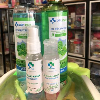 Thanh lý 400 chai xịt - gel kháng khuẩn