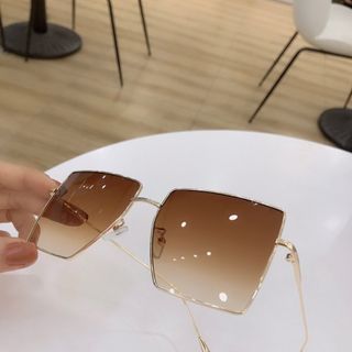 MẮT KÍNH THỜI TRANG.KÍNH 4986