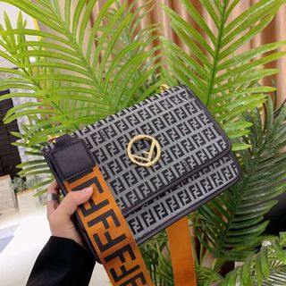 Chào sỉ lô túi xách Quảng Châu fullbox